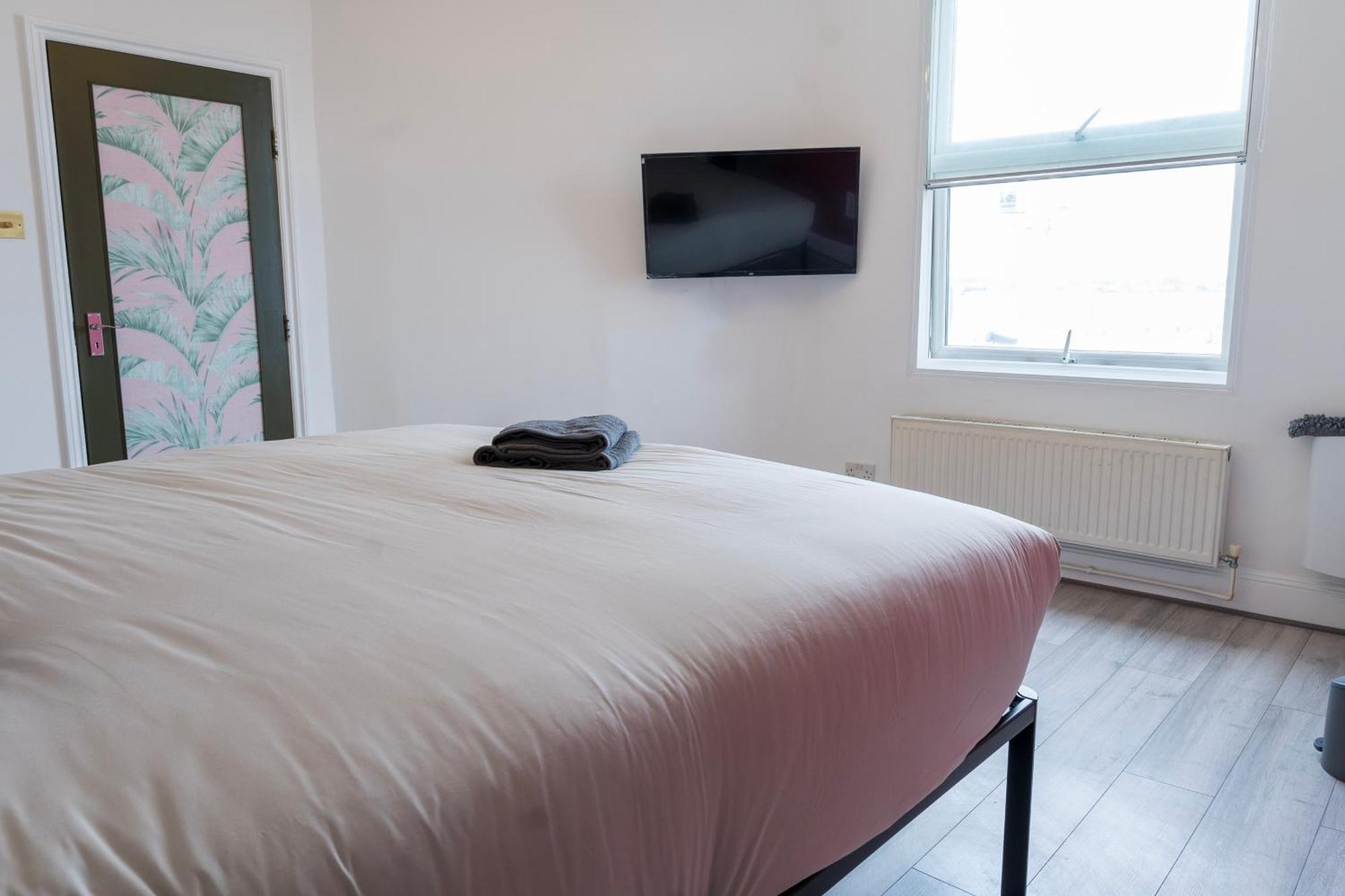 5C- Stylish Urban Retreat - Spacious 2 Bed Flat Londýn Exteriér fotografie